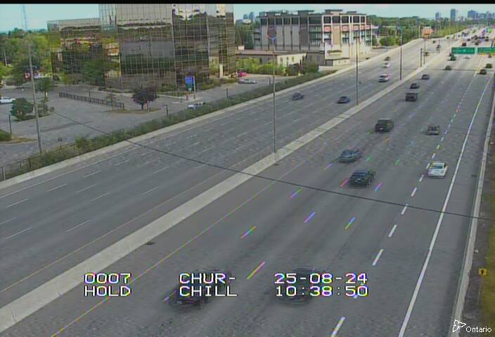 Traffic camera image at 2025-08-24 14:40:28