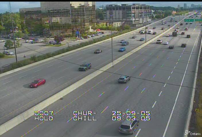 Traffic camera image at 2025-09-05 13:05:32