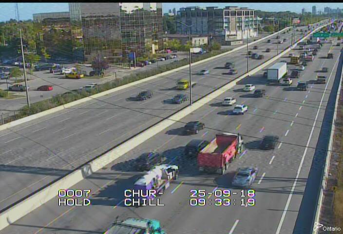 Traffic camera image at 2025-09-18 13:35:36