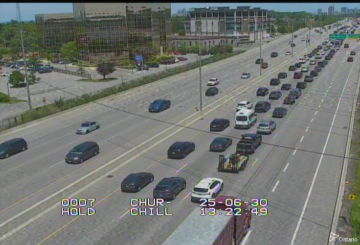 Traffic camera image at 2025-06-30 17:25:43