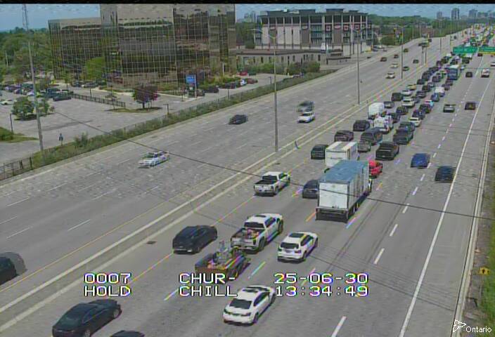 Traffic camera image at 2025-06-30 17:37:02