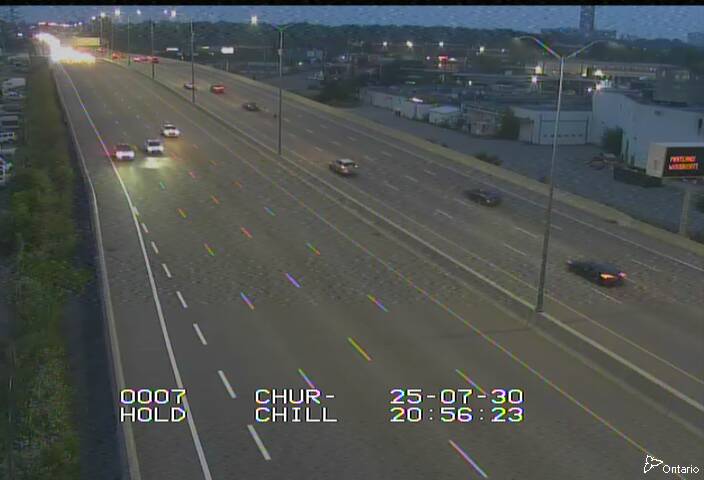 Traffic camera image at 2025-07-31 01:00:28