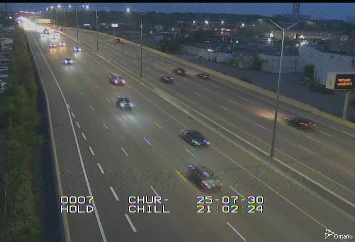 Traffic camera image at 2025-07-31 01:05:32