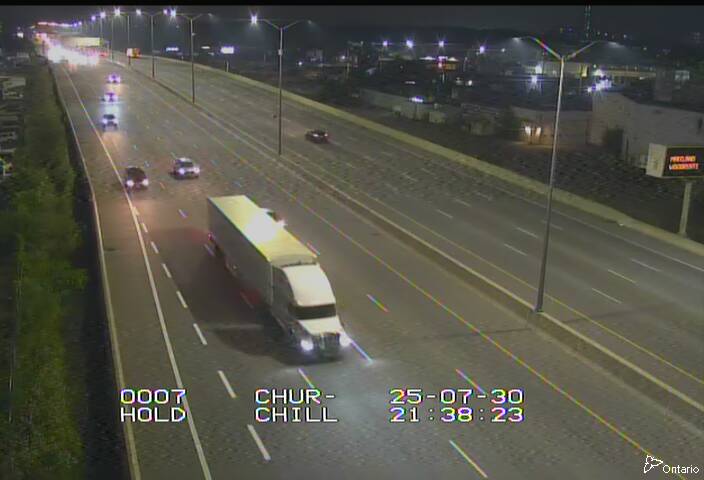 Traffic camera image at 2025-07-31 01:40:28