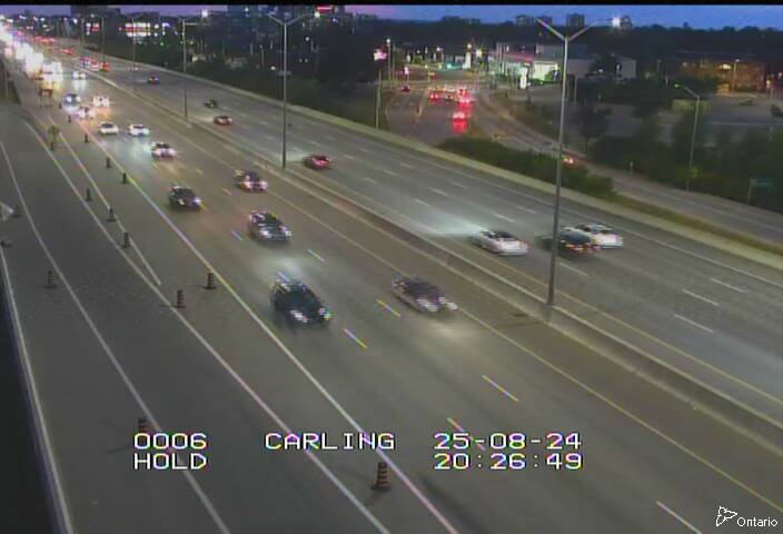 Traffic camera image at 2025-08-25 00:30:26