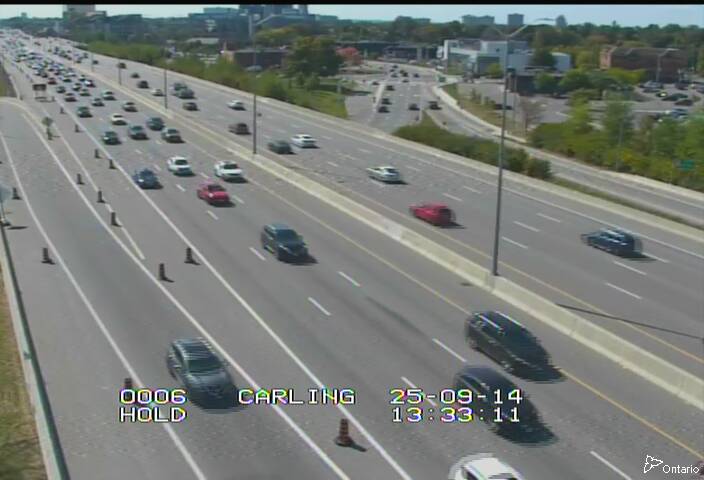 Traffic camera image at 2025-09-14 17:35:27