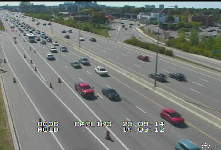 Traffic camera image at 2025-09-14 18:05:32
