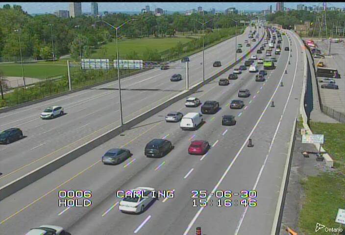 Traffic camera image at 2025-06-30 19:20:26