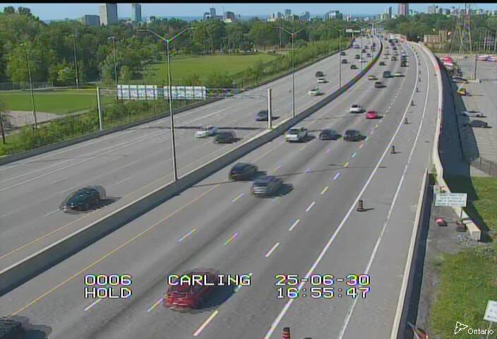 Traffic camera image at 2025-06-30 21:00:28