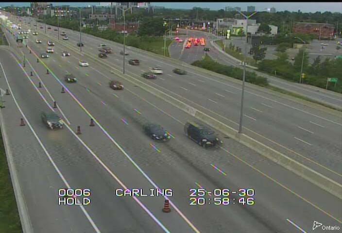 Traffic camera image at 2025-07-01 01:00:51