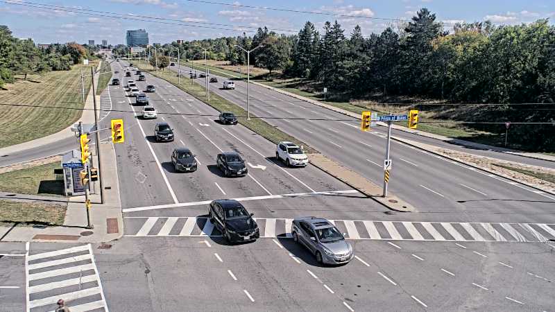 Traffic camera image at 2025-09-14 17:45:07
