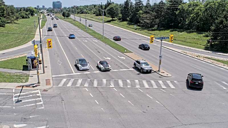 Traffic camera image at 2025-06-30 16:37:01