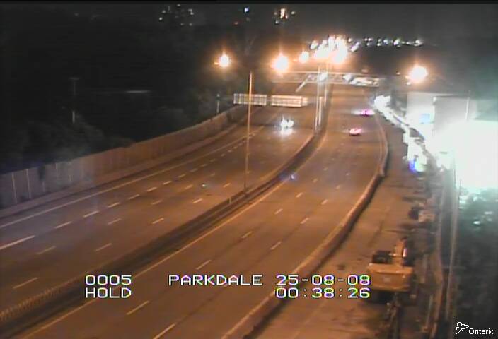 Traffic camera image at 2025-08-08 04:40:26
