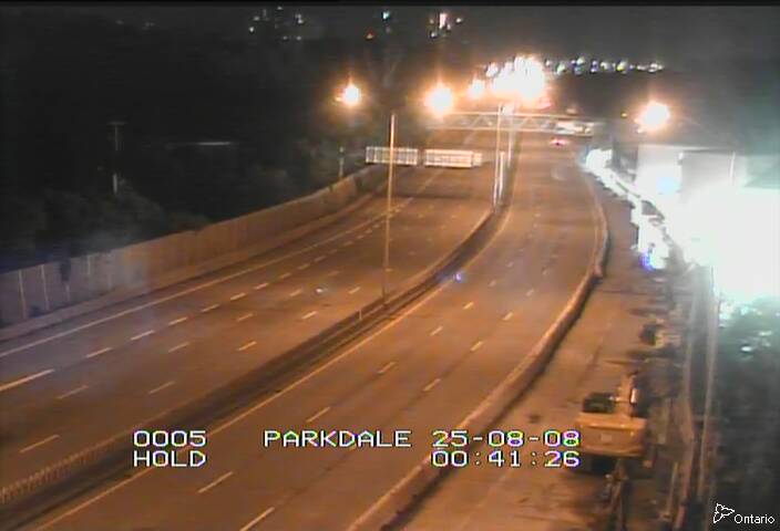 Traffic camera image at 2025-08-08 04:45:27