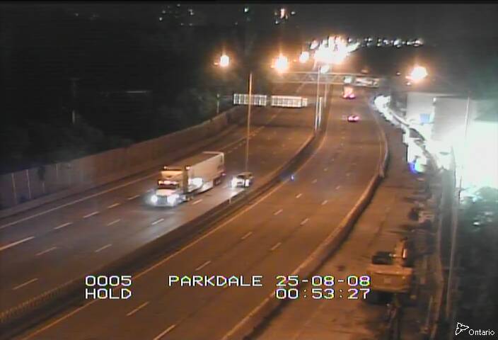Traffic camera image at 2025-08-08 04:55:27