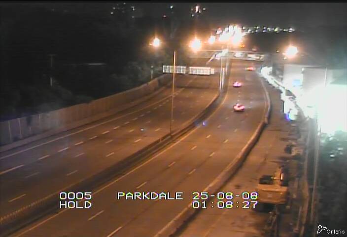 Traffic camera image at 2025-08-08 05:10:24