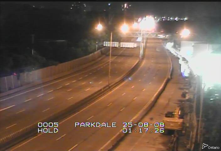 Traffic camera image at 2025-08-08 05:20:26