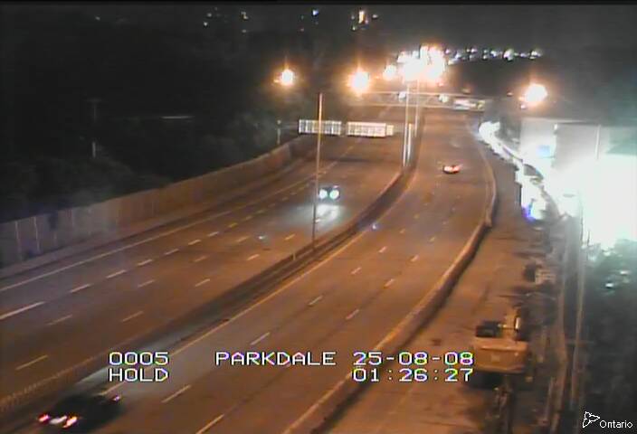 Traffic camera image at 2025-08-08 05:30:27