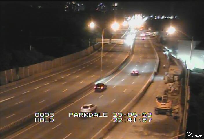 Traffic camera image at 2025-09-04 02:45:23