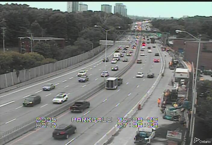 Traffic camera image at 2025-09-05 11:40:28