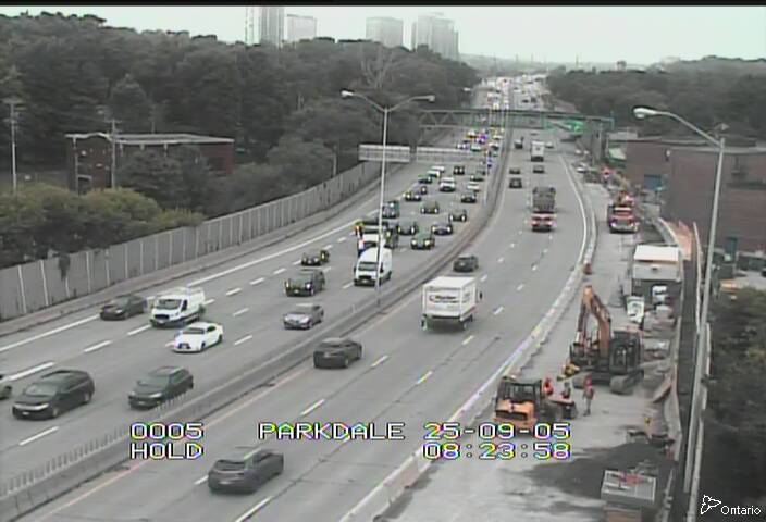 Traffic camera image at 2025-09-05 12:25:29