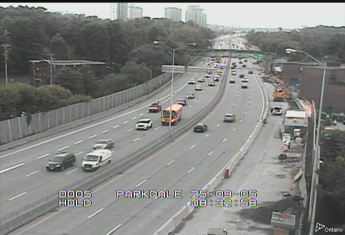 Traffic camera image at 2025-09-05 12:35:30