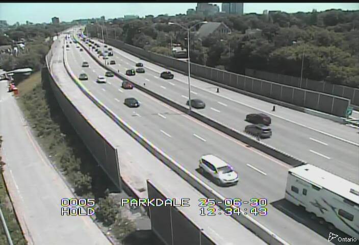 Traffic camera image at 2025-06-30 16:37:23