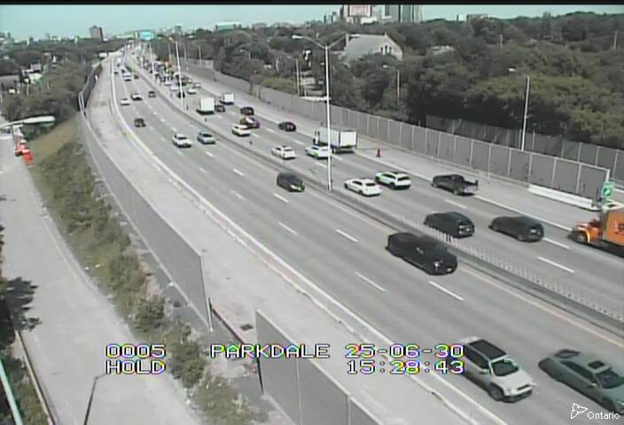 Traffic camera image at 2025-06-30 19:30:36