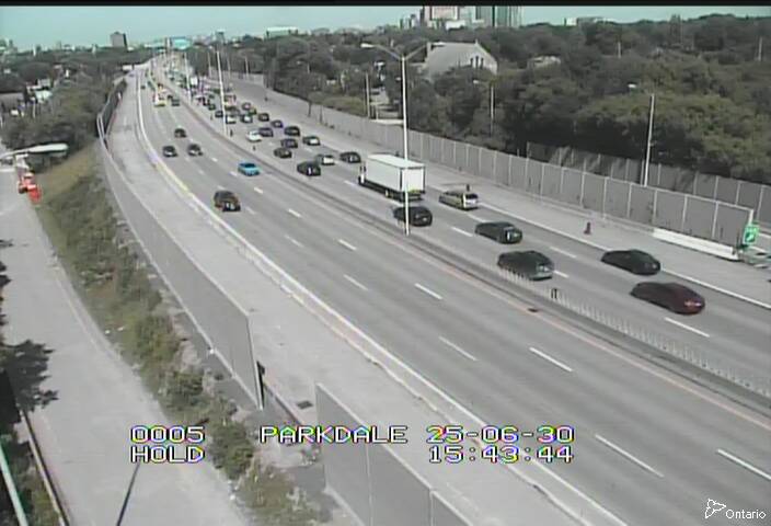 Traffic camera image at 2025-06-30 19:45:43