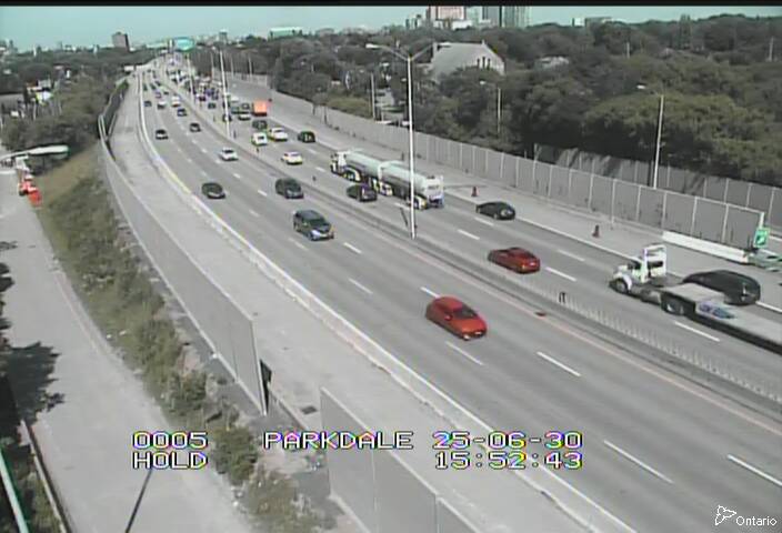 Traffic camera image at 2025-06-30 19:55:38