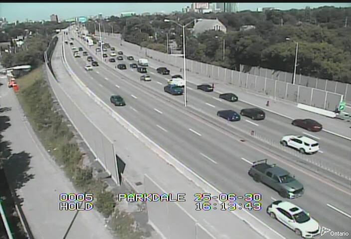 Traffic camera image at 2025-06-30 20:15:30