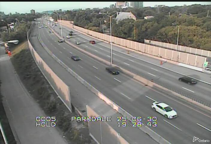 Traffic camera image at 2025-06-30 23:30:45