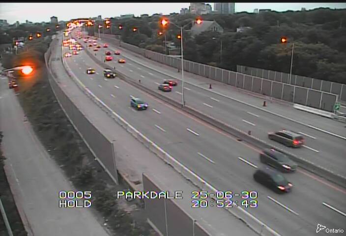 Traffic camera image at 2025-07-01 00:55:40