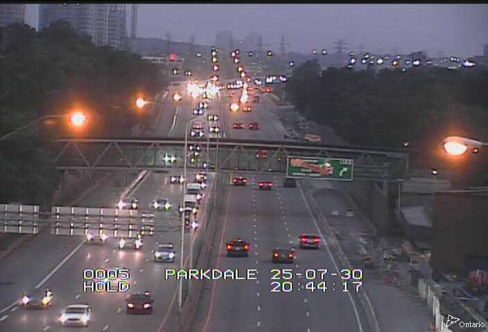 Traffic camera image at 2025-07-31 00:45:27