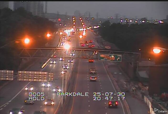 Traffic camera image at 2025-07-31 00:50:29