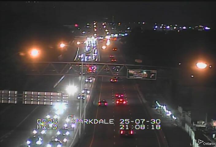 Traffic camera image at 2025-07-31 01:10:28