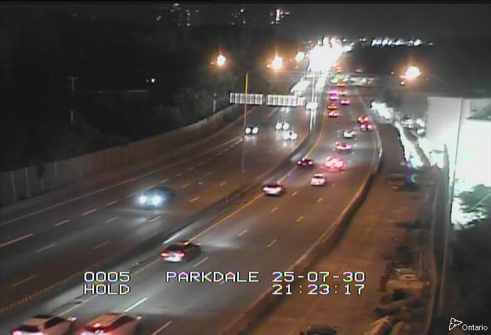 Traffic camera image at 2025-07-31 01:25:27