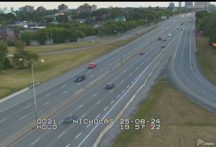 Traffic camera image at 2025-08-25 00:00:29