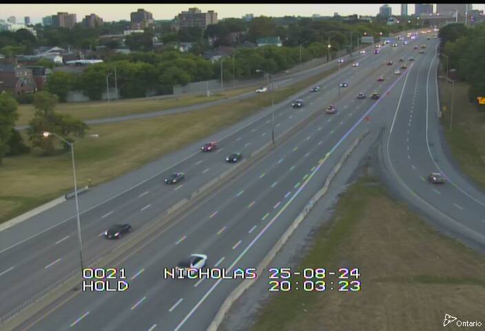 Traffic camera image at 2025-08-25 00:05:33