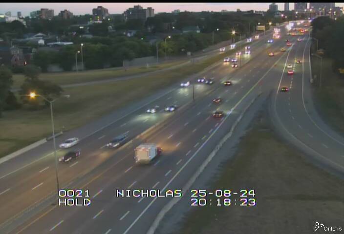 Traffic camera image at 2025-08-25 00:20:25
