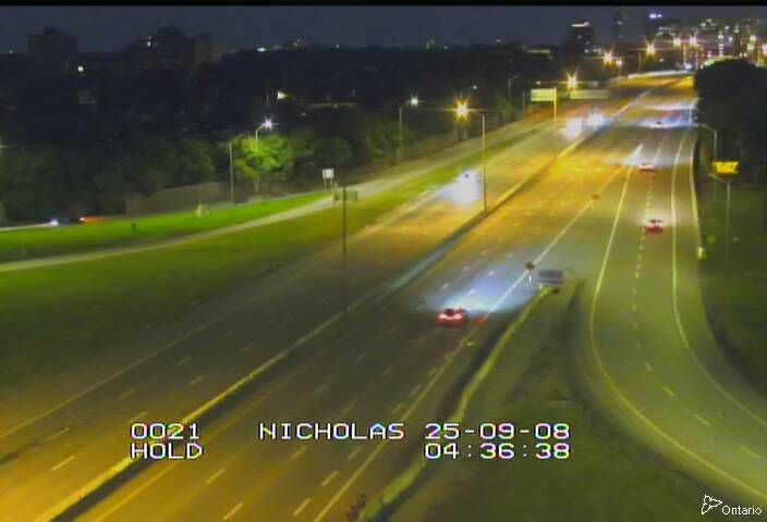 Traffic camera image at 2025-09-08 08:40:23