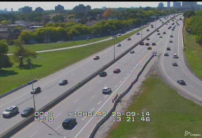 Traffic camera image at 2025-09-14 17:25:28