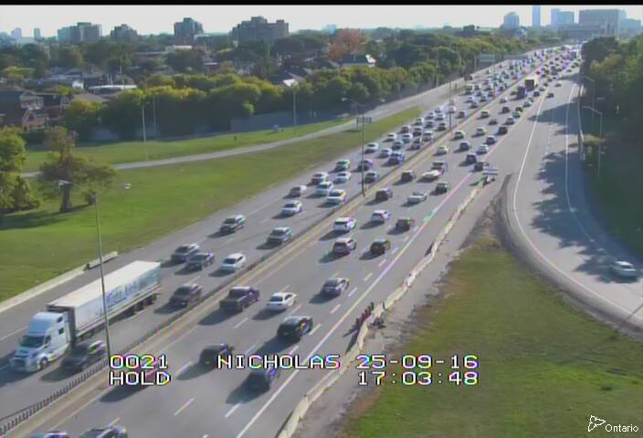 Traffic camera image at 2025-09-16 21:05:27