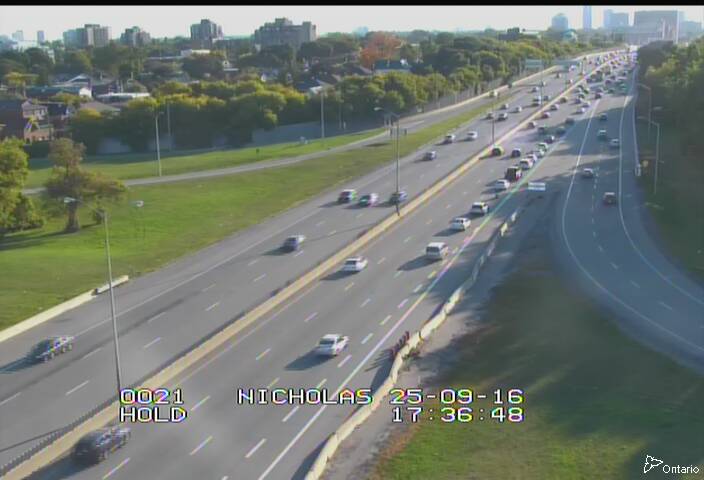 Traffic camera image at 2025-09-16 21:40:27