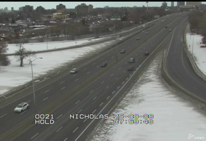 Traffic camera image at 2025-03-09 13:05:23