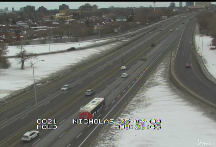 Traffic camera image at 2025-03-09 13:30:18