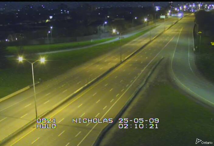 Traffic camera image at 2025-05-09 06:15:21