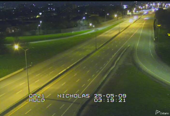 Traffic camera image at 2025-05-09 07:25:33