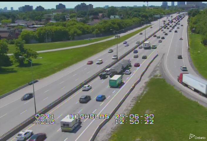 Traffic camera image at 2025-06-30 16:55:26
