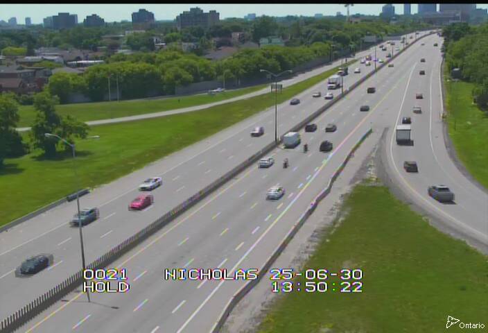 Traffic camera image at 2025-06-30 17:55:28